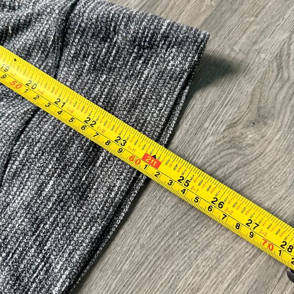 Lululemon Women's Think Fast Pullover - Grey - Picture 6 of 6